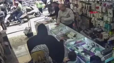 Fatih’te çarşaflı kadını dövüp küfürler savurmuştu! Yeni görüntüler ortaya çıktı | VİDEO