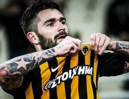 AEK’da Marko Livaja protestosu!