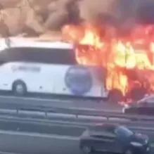 Yolcu otobüsünde yangın