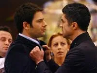 Zülal ateş çemberinin ortasında!