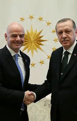 Cumhurbaşkanı Erdoğan FIFA Başkanı Infantino ile görüştü