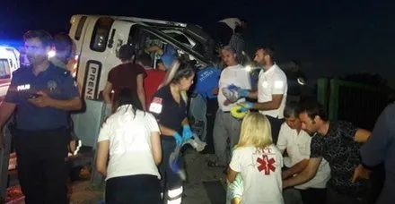Son dakika: Bursa'da otobüs devrildi