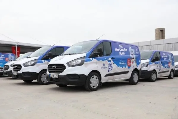 istanbul-buyuksehir-belediye-baskani-ekrem-imamoglunun-algi-operasyona-ak-partiden-tepki-1608473909266.jpg İmamoğlu'nun algı operasyonu elinde patladı! "Sayıştay'a takılan sütün dağıtımı değil, usulsüz ihalesi"-1