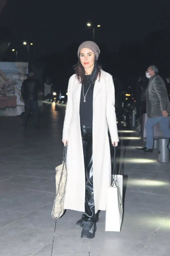 Serdar Ortaç ve Seçil Gür önceki gün Tarabya- Bebek hattında bisikletle tura çıktı-2