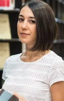 Melis Alphan Hürriyet'ten kovuldu