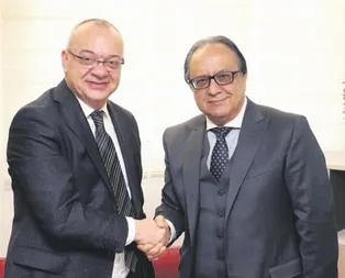 Gençler akıllı telefon tasarlayacak