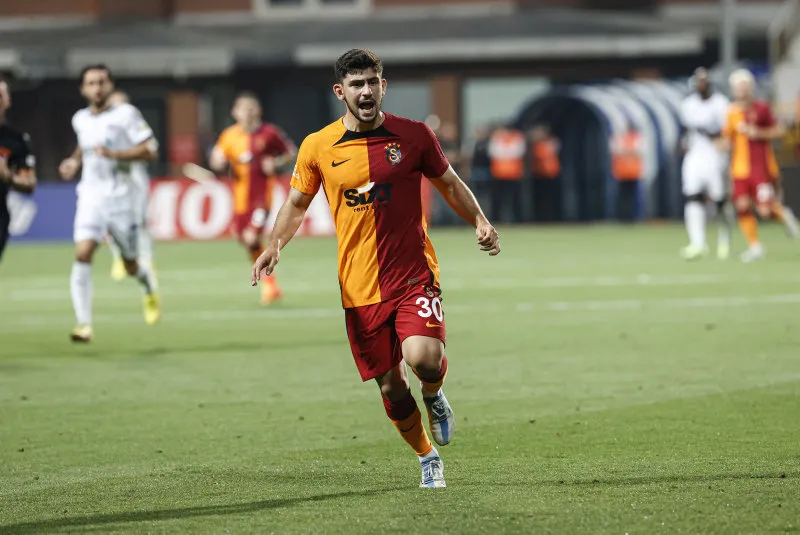 Galatasaray TFF'den bunu istedi! O ismin transferi için... - 2