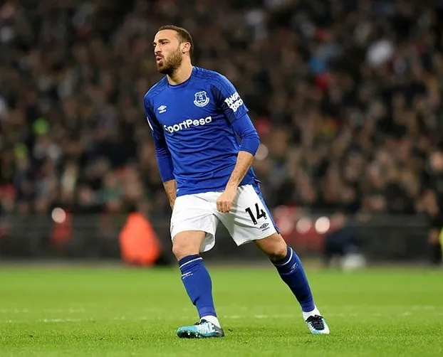 İngiltere’de Cenk Tosun krizi