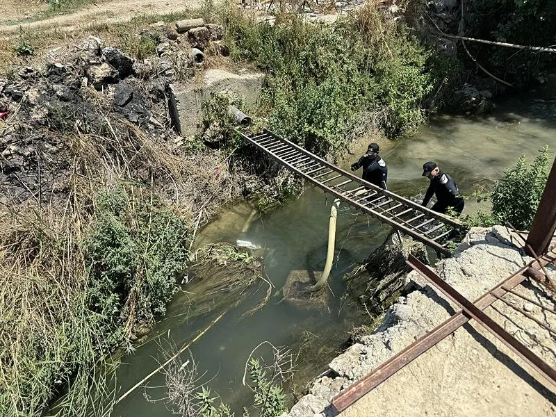 Antalya'da otomobil sulama kanalına düştü: 1'i bebek 2 ölü 1 kayıp-5