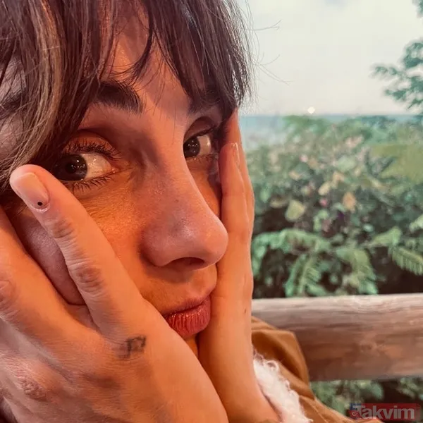 Nur Fettahoğlu Kimdir? Rize Kökenli Nur Fettahoğlu, 12 Kasım 1980'De Duisburg'da Doğdu. Sinan Ve Fatma Fettahoğlu'nun Çiftinin 3 Kızından Biri Olan Fettahoğlu,...