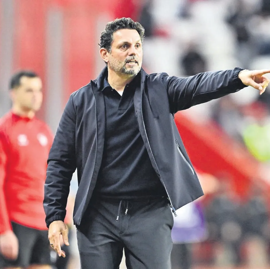 Antalyaspor’da Erol Bulut gitti