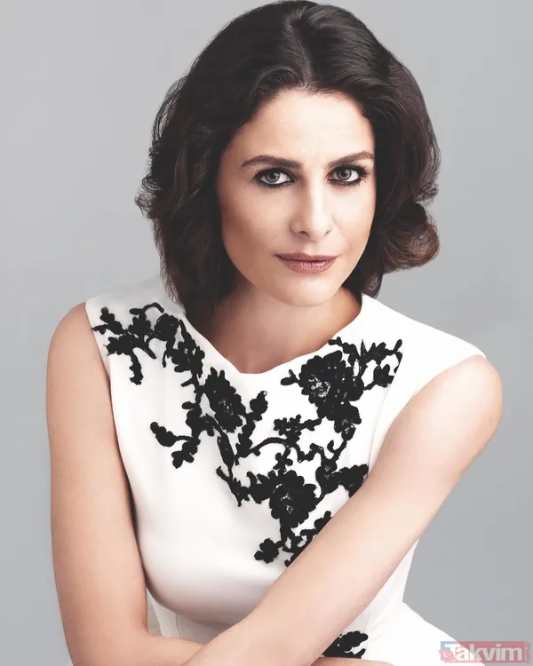 Can Borcu’nun Handan’ı Ebru Özkan bakın aslen nereli! Makedonyalı oyuncuyla evlenen Ebru Özkan meğer... - 5