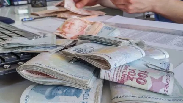 Emekliye-işçiye ikramiye: En az 10.272 TL! Kim ne kadar alacak?