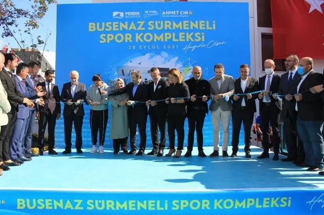 Busenaz Sürmeneli Spor Kompleksi kapılarını açtı