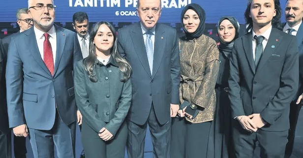 Gençlere dev istihdam hamlesi! Başkan Erdoğan duyurdu: 3 yılda 3 milyon gence 445 milyar liralık destek