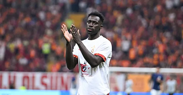 Galatasaray'ın Süper Lig tarihindeki 4000. gol Davinson Sanchez'den