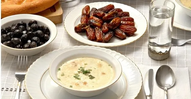 Ramazan ayında ağız, burun spreyi kullanılır mı? Ağız ve burun spreyi orucu bozar mı? Diyanet’e göre ağız, burun damlası…-4