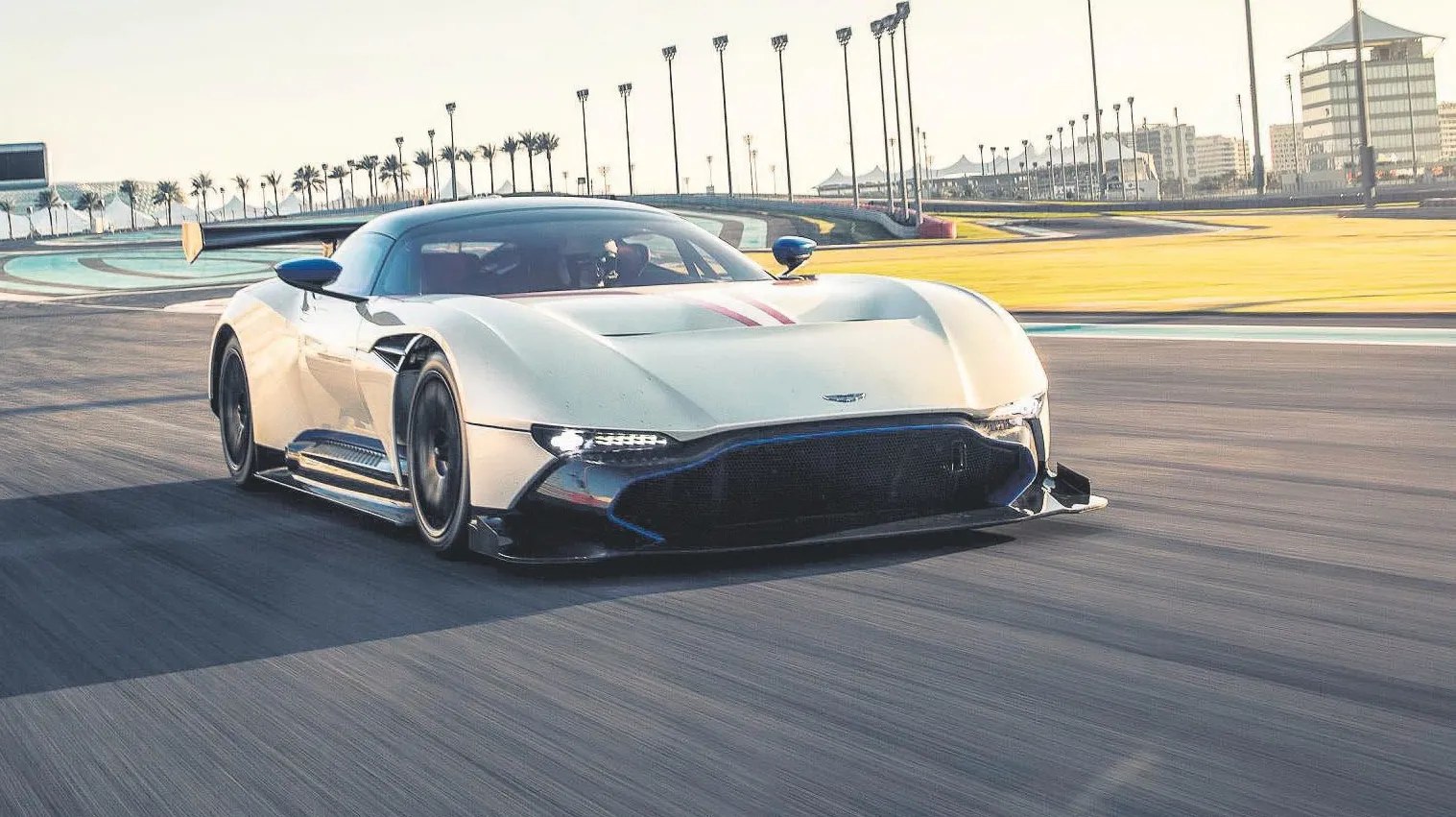 Tek garajı 33.5 milyon TL-1