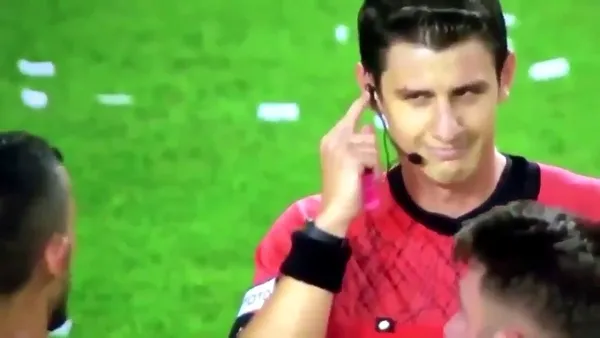 son-dakika-trabzonspor-galatasaray-macini-halil-umut-meler-yonetecek-1608722512149.jpg SON DAKİKA: Trabzonspor-Galatasaray maçını Halil Umut Meler yönetecek-5