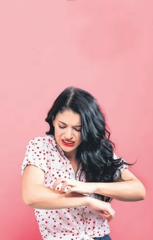 Sedef hastalığının doğal ilacı zerdeçal ve limon