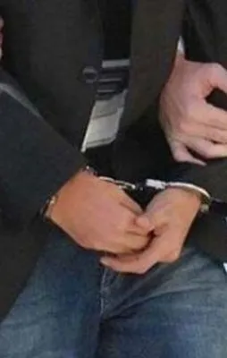 4 ilde FETÖ operasyonu: Eski rektör gözaltında