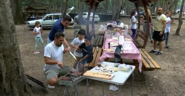Ormana giriş yasağı kalkınca mangala koştular