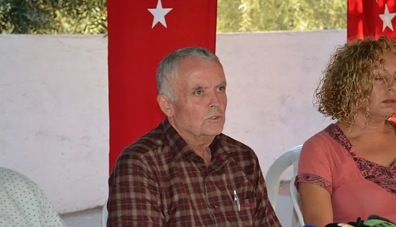 israil-askerlerince-sehit-edilmisti-aysenur-ezgi-eyginin-babasi-mehmet-suat-eygi-konustu-devletimizin-pesini-b-1726175629782.jpeg İsrail askerlerince şehit edilmişti! Ayşenur Ezgi Eygi'nin babası Mehmet Suat Eygi konuştu: ABD'de konu İsrail olunca geçiştiriliyor-4