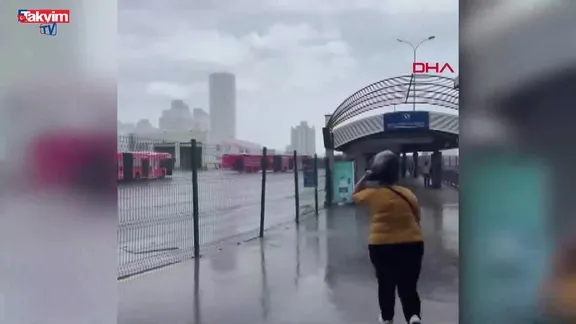 İstanbul’da beklenen yağmur başladı