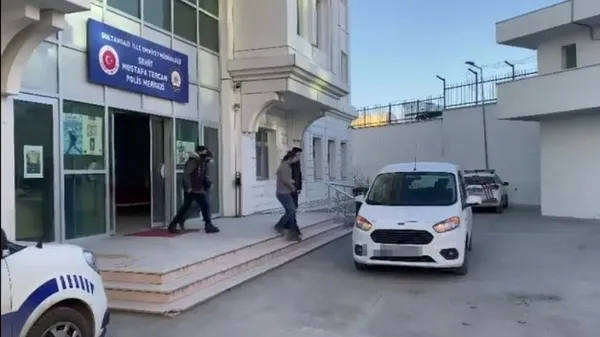 baskan-erdoganin-hediye-ettigi-bisikleti-calanlar-yakalandi-1642159736479.jpg Başkan Erdoğan'ın hediye ettiği bisikleti çalanlar yakalandı-3