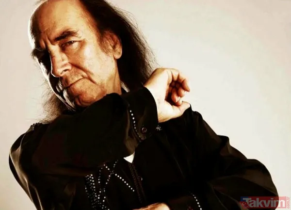 Hastanedeki Tedavisi Devam Eden Sanatçıyla Kızı Damla Koray, İlgilenmekteydi.