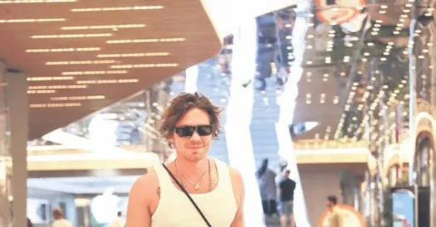 Taro Emir Tekin yine tarzını konuşturdu! ''Yeni sezona bomba gibi hazırlanıyorum''