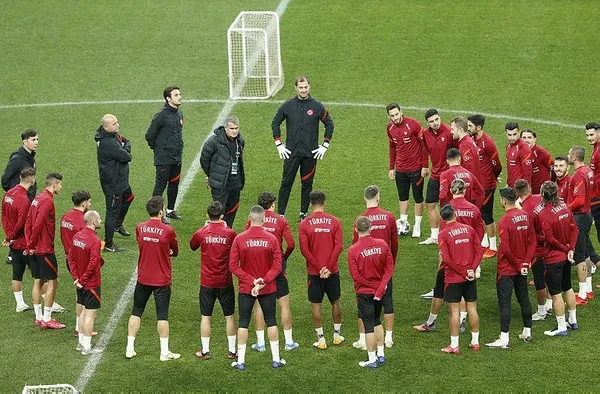 Şenol Güneş, Rusya maçı öncesinde açıklamalar yaptı! "Kazanmak için daha iyi olmalıyız"-1