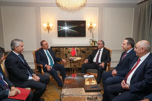 Çavuşoğlu, KKTC Cumhurbaşkanı Akıncı ile görüştü-2