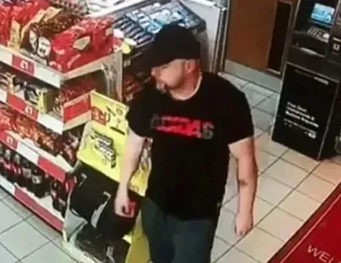 İngiltere bu sapığı konuşuyor!