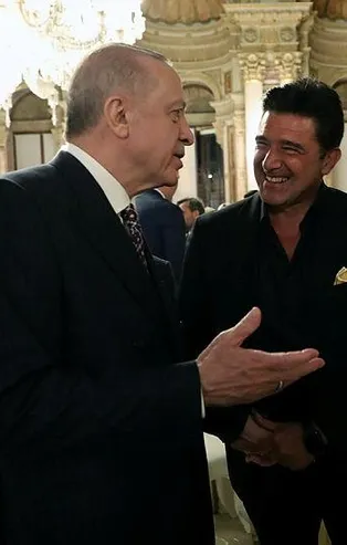 Sanatçılar Başkan Erdoğan'ın iftar davetinde yaşananları anlattı: Herkesin çalışmasını oldukça detaylı biliyor