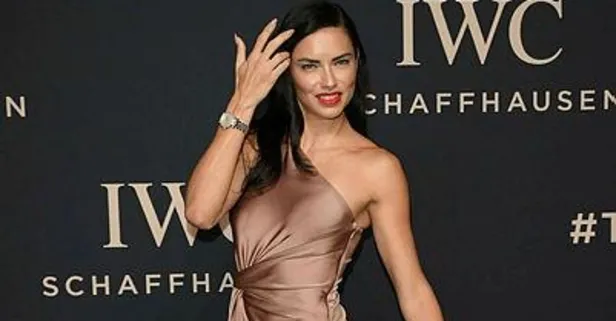 Metin Hara ve Adriana Lima'dan el ele paylaşım!