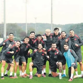 Galibiyet pozu verdiler