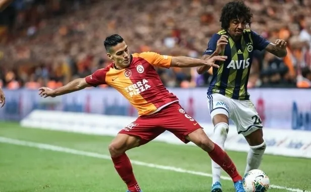 iste-tffnin-yabanci-siniri-plani-sayi-boyle-dusurulecek-1572525209151.jpg İşte TFF'nin yabancı sınırı planı! Sayı böyle düşürülecek-3
