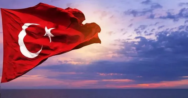 10 Kasım’da bayrak neden yarıya iner? Bayrak töreni nasıl yapılır?