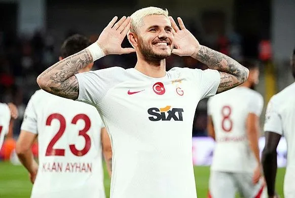 galatasaray-besiktas-derbisini-takvim-yazarlari-masaya-yatirdi-oktay-derelioglu-ilker-yagcioglu-ulas-ozdemir-e-1697759864953.jpeg Galatasaray- Beşiktaş derbisini TAKVİM yazarları masaya yatırdı! Oktay Derelioğlu, İlker Yağcıoğlu, Ulaş Özdemir, Evren Turhan...-5