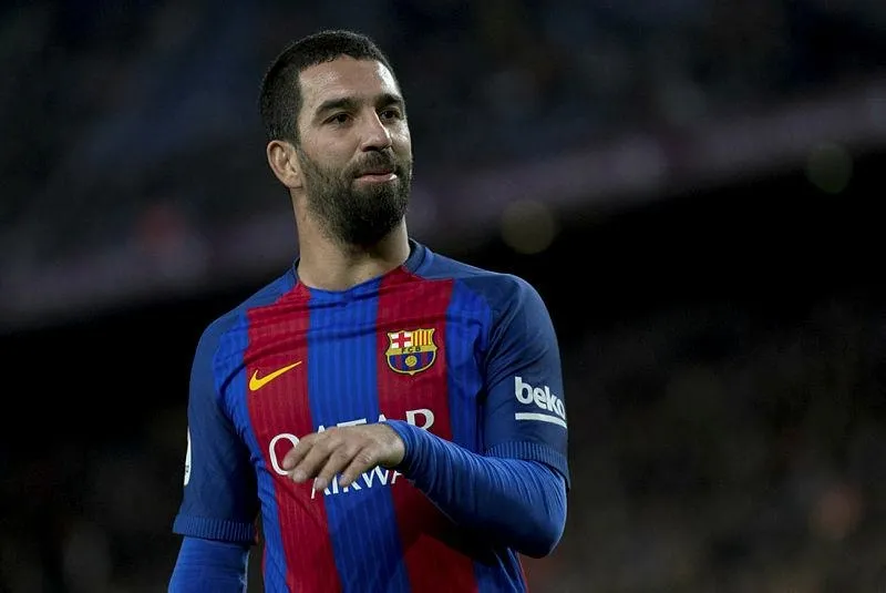 Arda Turan Başakşehir'de