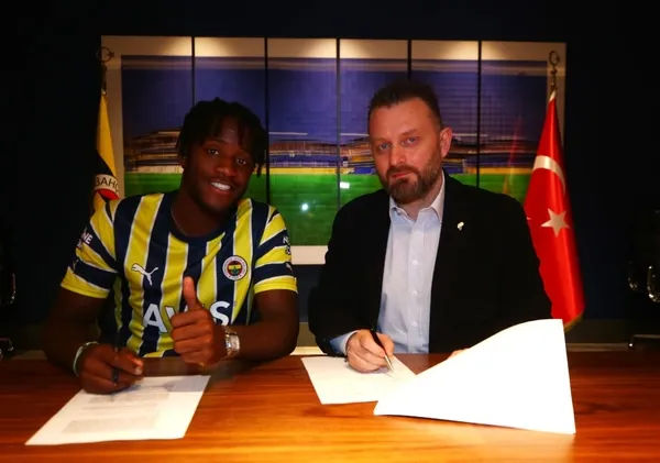 son-dakika-michy-batshuayi-resmen-fenerbahcede-1662150566508.jpg