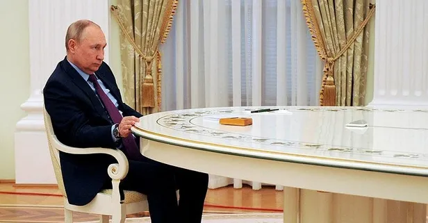 Son dakika: Azerbaycan Cumhurbaşkanı İlham Aliyev, Moskova'da Rusya lideri Putin ile görüştü