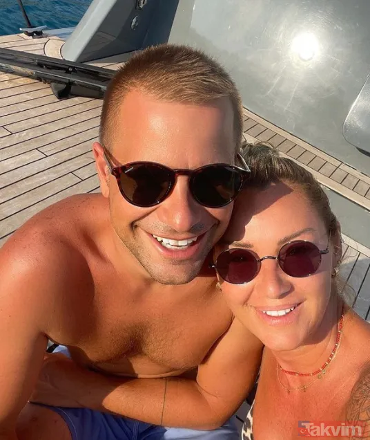 Şampiyonluğu kaybetti aşkta kazandı! Borussia Dortmundlu milli futbolcu Salih Özcan nişanlandı! İşte o anlar - 12