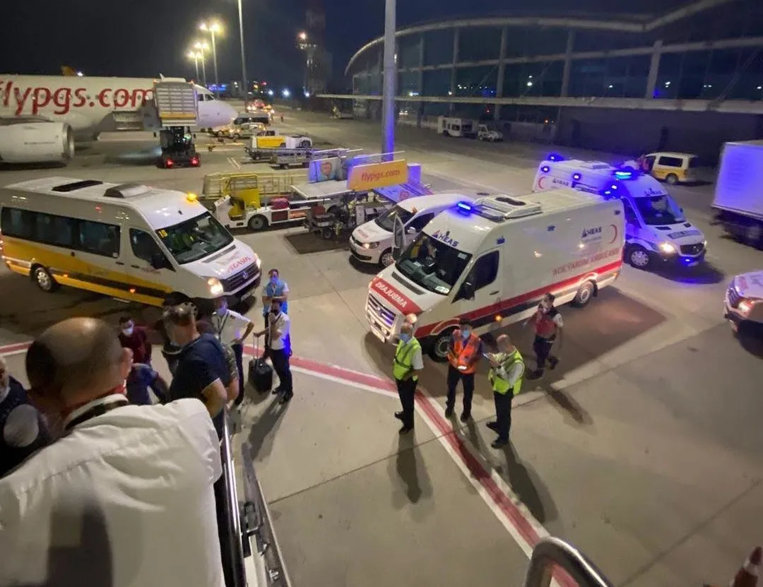 Pegasus uçağında rezalet