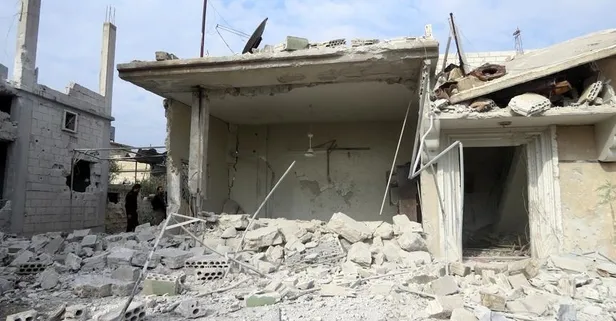 Eli kanlı Esed rejiminin İdlib'e saldırısında 5 sivil hayatını kaybetti