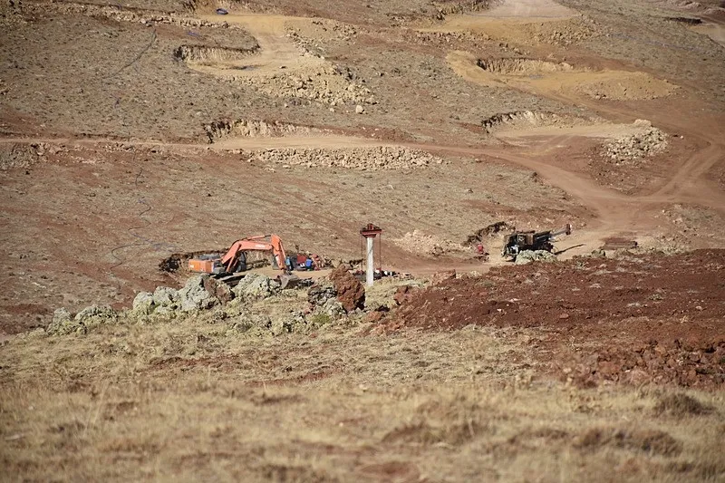 Sivas'ta servet bulundu! 'Altındağ' efsanesi gerçek oldu | 71,5 milyar liralık rezerv keşfi (DHA)