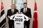 Beşiktaş'ta Mustafa Erhan'a yeni sözleşme!
