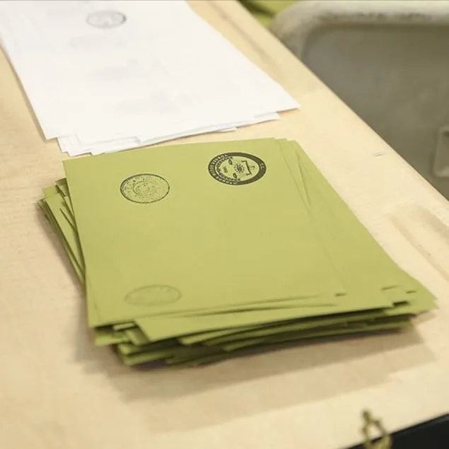 AK Parti’den seçimlerle ilgili son anket açıklaması!