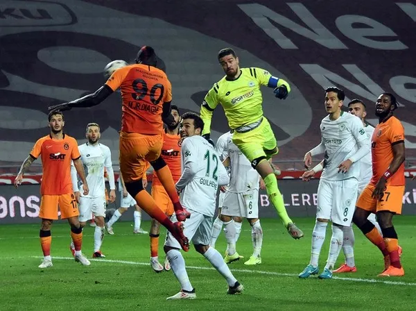 galatasaray-konya-deplasmaninda-maglup-ms-konyaspor-4-3-galatasaray-1609870022395.jpeg